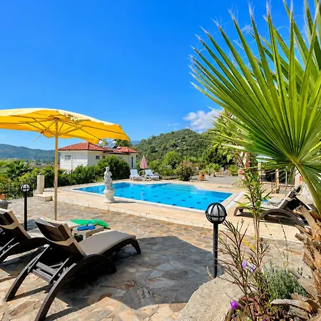 Spacious 4 Bedroom With Private Pool And Unlimited Wifi Βίλα *